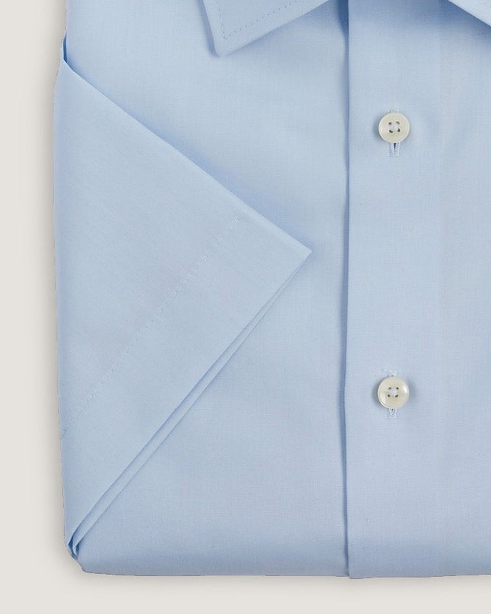 Kurzarmhemd Regular Fit Non Iron Hellblau, Detail Ärmel und Stoff