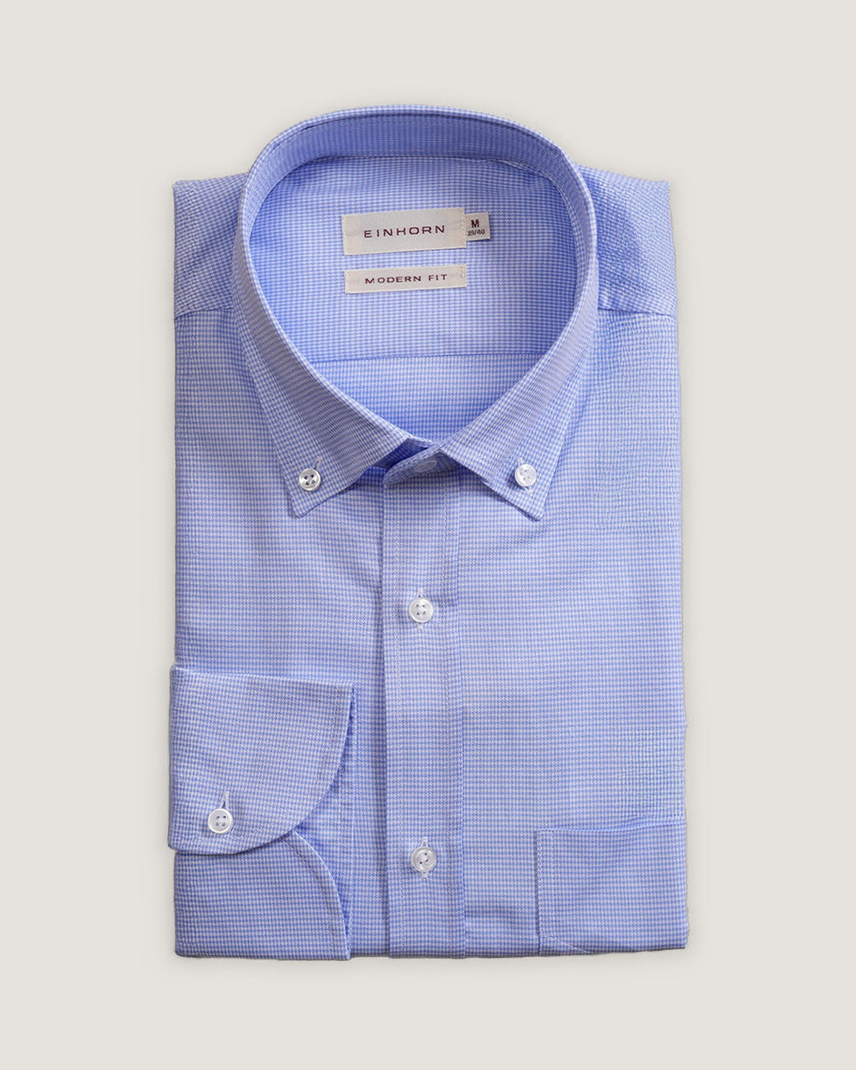 Hemd Modern Fit mit feinem Mikrokaro-Muster in Blau-Weiss – elegantes Herrenhemd aus Baumwolle von Einhorn, leicht tailliert, mit Kent-Kragen.