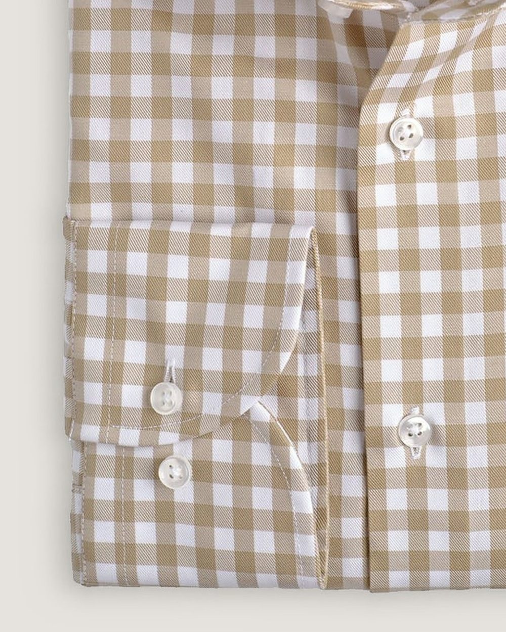 Hemd Modern Fit Twill Beige Kariert, Detail Manschette und Stoff