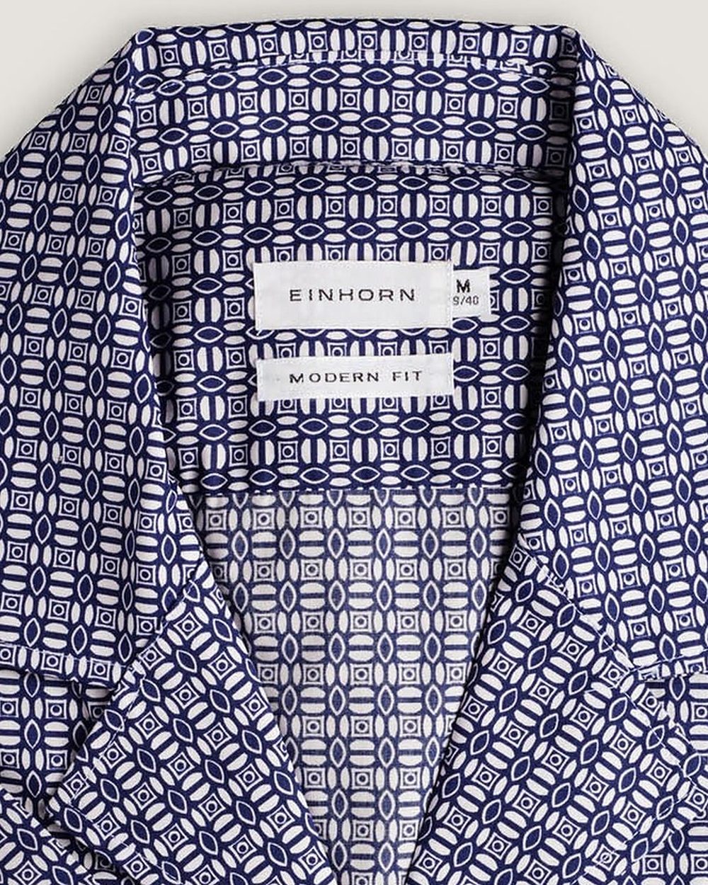 Resort-Hemd Gewaschen Blumenprint Blau/Weiss, Detail Kragen