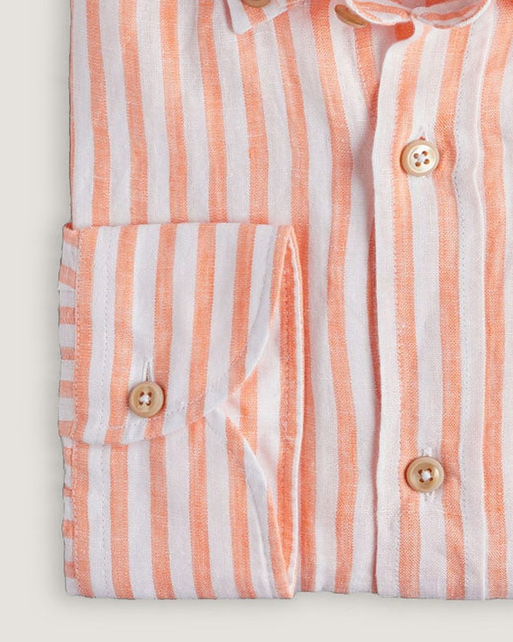 Leinenhemd Modern Fit Button Down Orange mit Brusttasche, Detail Manschette und Stoff